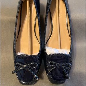 Final Price! 9.5M Navy Patent Tassel Loafers
